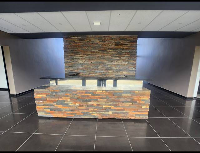 601M² OFFICE TO LET IN NOORDWYK